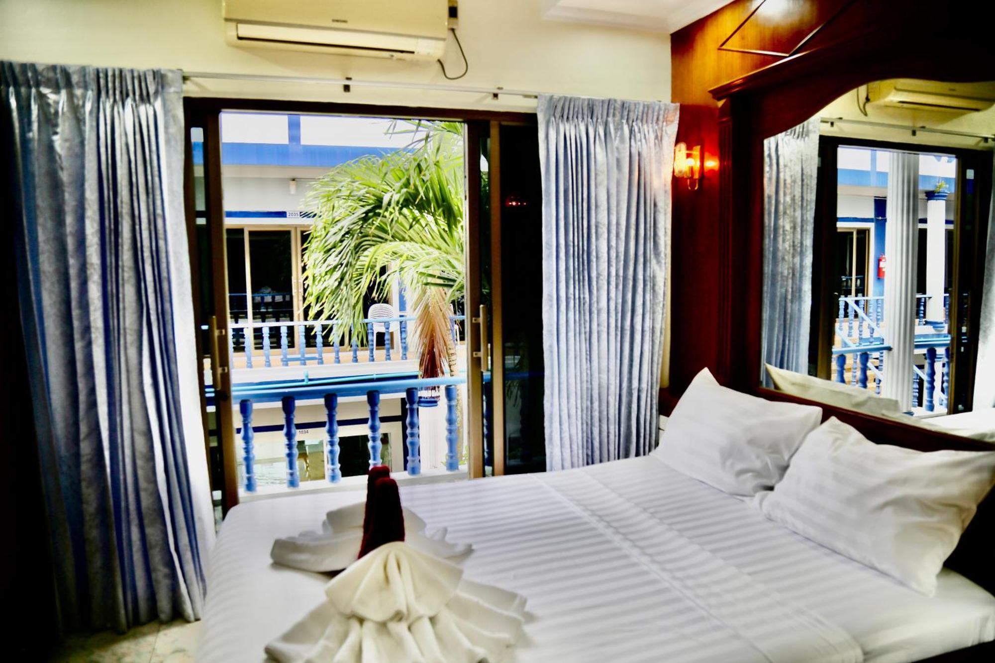 The Club Inn - Kamala Beach Exterior foto